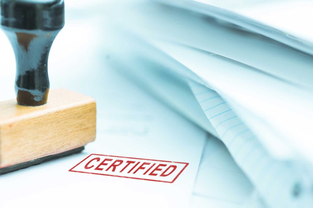 Illustrasjonsbilde med stempel som sier Certified